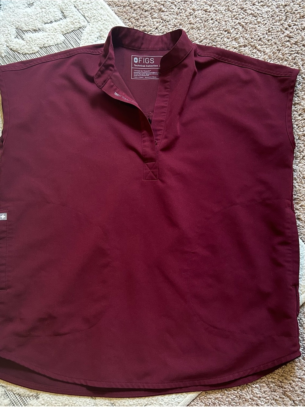 FIGS Rafaela oversized scrub top